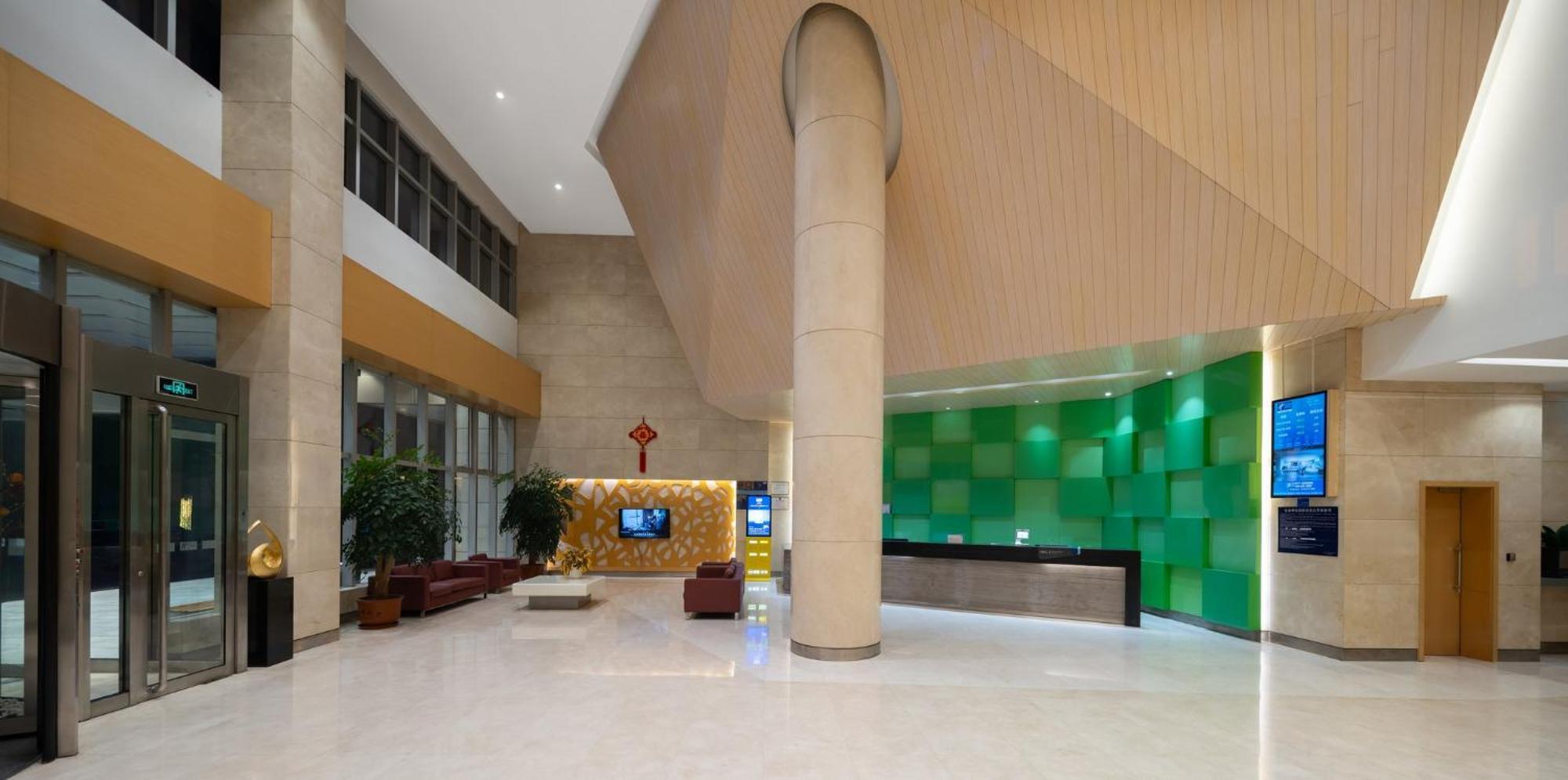Holiday Inn Express Zhengzhou Airport By Ihg Xinzheng  Εξωτερικό φωτογραφία
