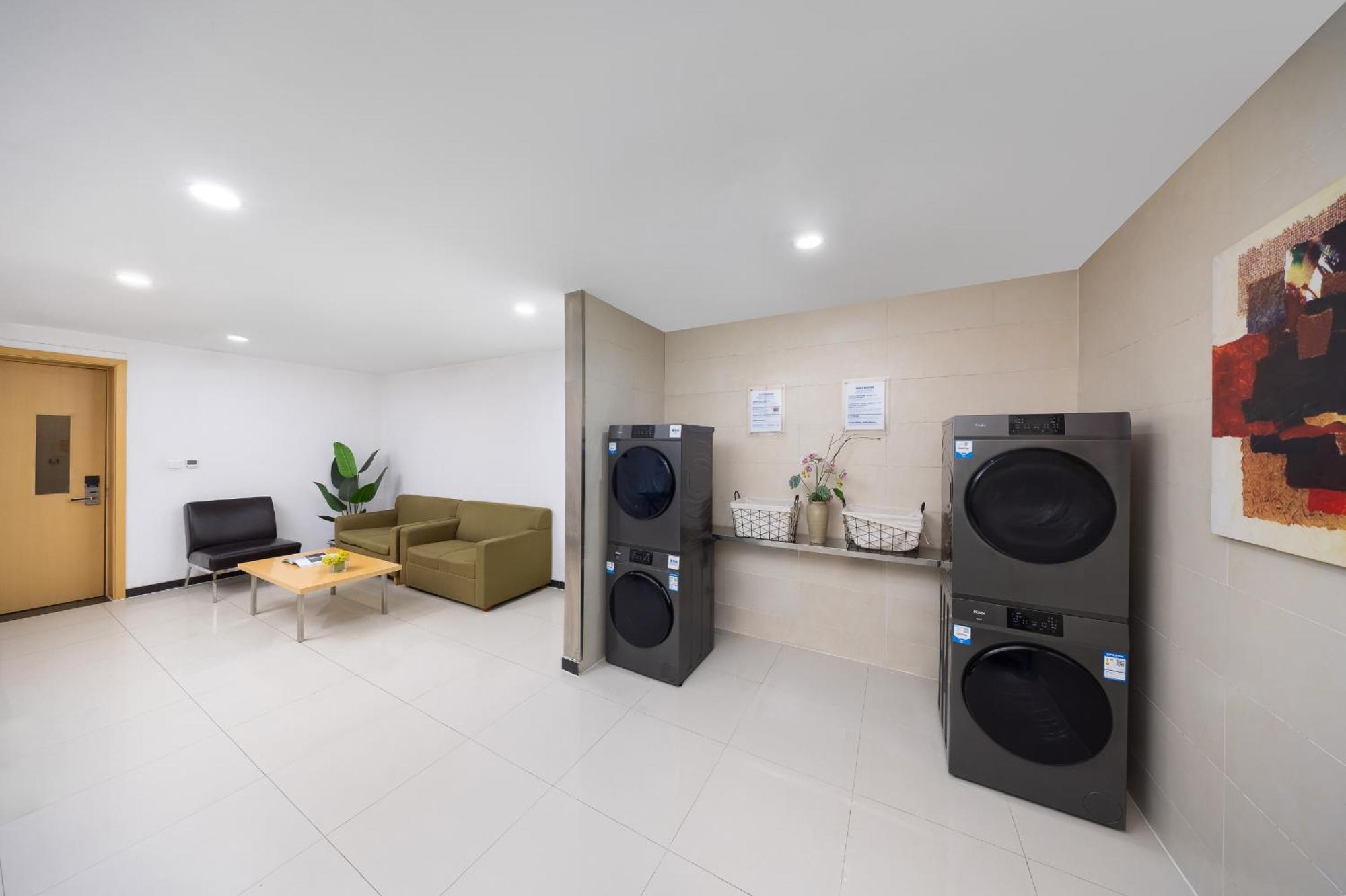 Holiday Inn Express Zhengzhou Airport By Ihg Xinzheng  Εξωτερικό φωτογραφία