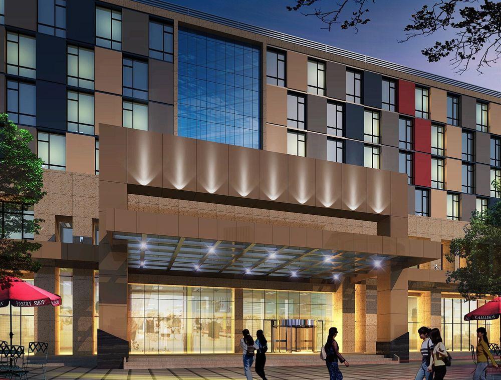 Holiday Inn Express Zhengzhou Airport By Ihg Xinzheng  Εξωτερικό φωτογραφία
